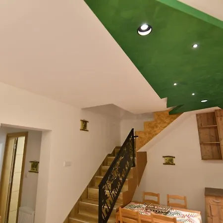 Brvnara Mont 4 Zlatibor