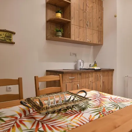 Brvnara Mont 4 * Zlatibor